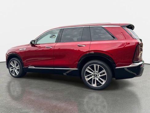 New 2026 Cadillac Vistiq Luxury w/ LPO, Floor Liner Package image 4