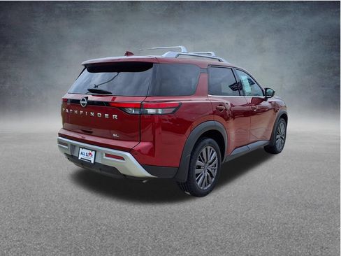 Used 2023 Nissan Pathfinder SL w/ SL Premium Package FWD image 9