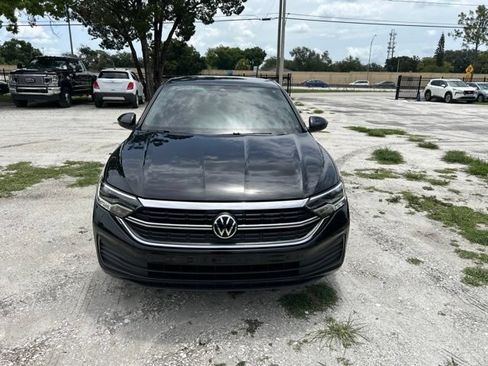 Used 2022 Volkswagen Jetta SE FWD image 15