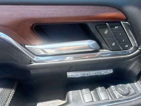 Used 2023 GMC Sierra 1500 Denali w/ Denali Reserve Package AWD/4WD image 23