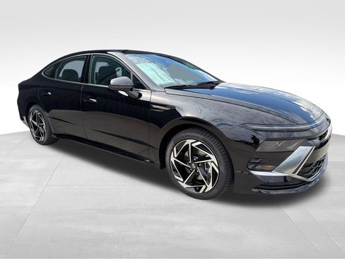 New 2026 Hyundai Sonata SEL FWD image 9