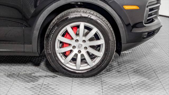 Used 2019 Porsche Cayenne AWD/4WD image 36