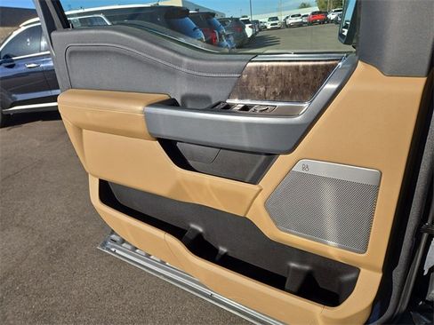 Used 2022 Ford F150 Lariat w/ Equipment Group 502A High image 24