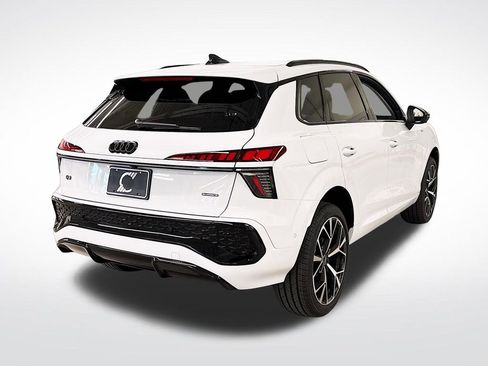 New 2026 Audi Q3 quattro 2.0T image 5