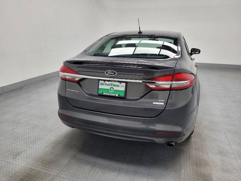 Used 2018 Ford Fusion SE w/ Equipment Group 201A image 7