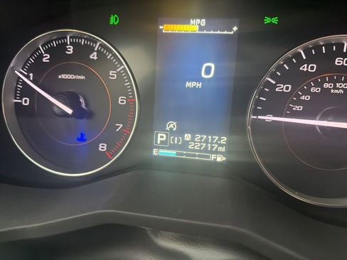 Used 2023 Subaru Crosstrek 2.5i Limited w/ Moonroof Package image 22