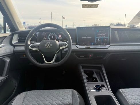 New 2026 Volkswagen Tiguan S image 10