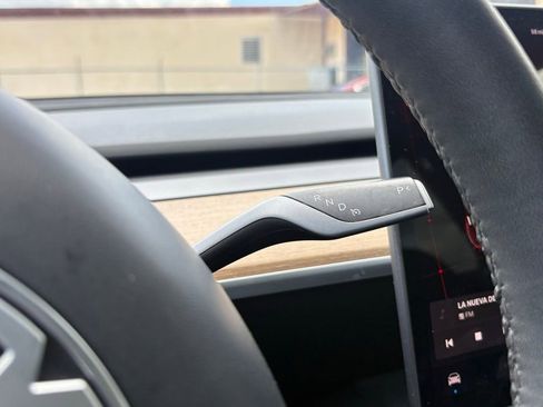 Used 2023 Tesla Model Y AWD image 25