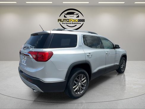 Used 2019 GMC Acadia SLT FWD image 7