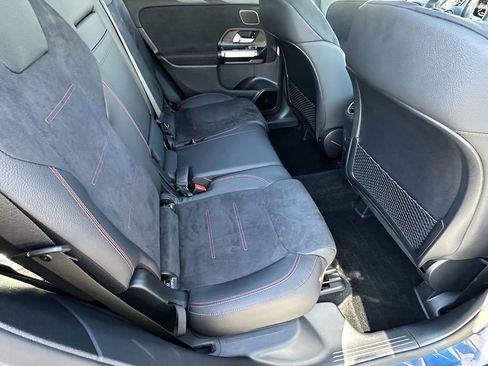 Certified 2025 Mercedes-Benz GLB 250 image 18