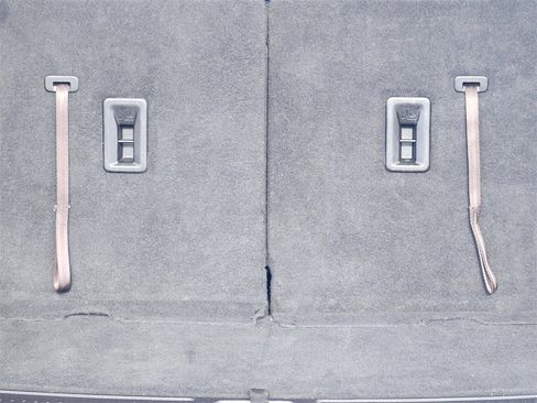 Used 2019 GMC Acadia Denali w/ Technology Package image 32