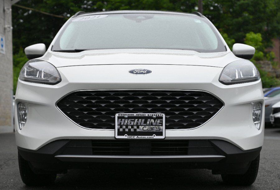 Used 2021 Ford Escape SEL w/ Class II Trailer Tow Package AWD/4WD image 10