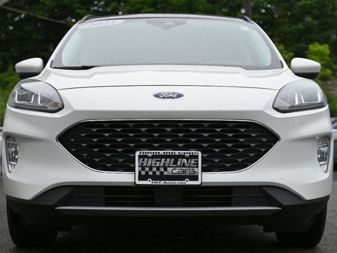 Used 2021 Ford Escape SEL w/ Class II Trailer Tow Package AWD/4WD image 10