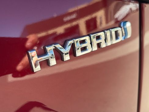 Used 2021 Toyota Highlander Platinum FWD image 31