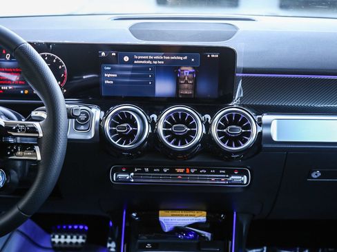 New 2026 Mercedes-Benz GLB 35 AMG 4MATIC image 11