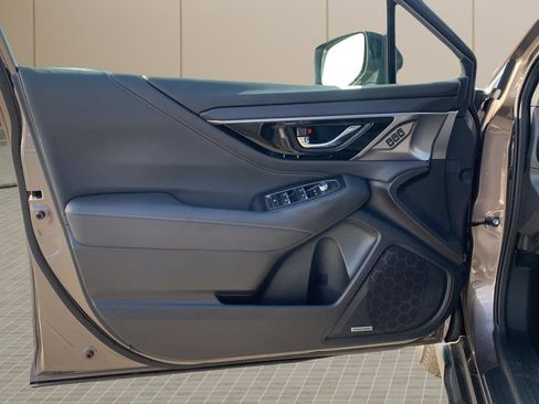 Used 2024 Subaru Outback Limited image 16