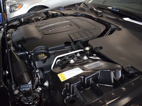 Used 2013 Jaguar XK Convertible image 35