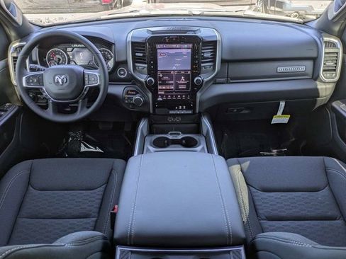 New 2026 RAM 1500 Big Horn AWD/4WD image 15