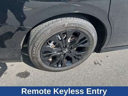 Used 2025 Honda Odyssey Sport-L image 6