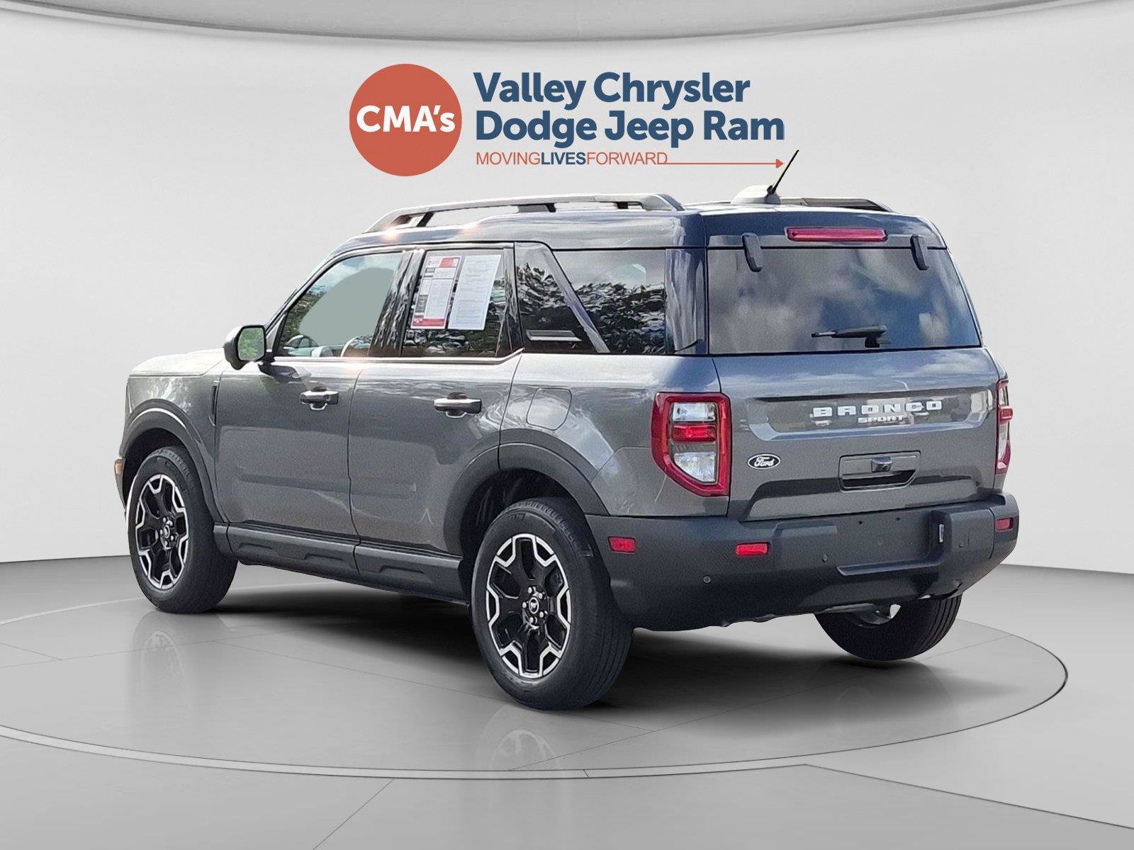 Used 2026 Ford Bronco Sport Outer Banks w/ Outer Banks Tech Package+ AWD/4WD image 3