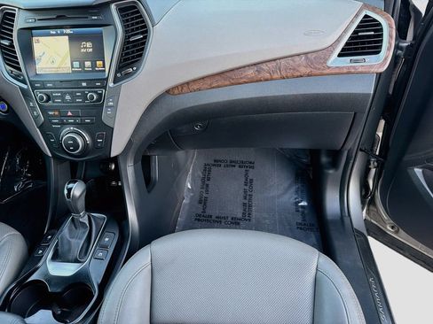 Used 2018 Hyundai Santa Fe Sport w/ 2.4L Tech Package 04 FWD image 18