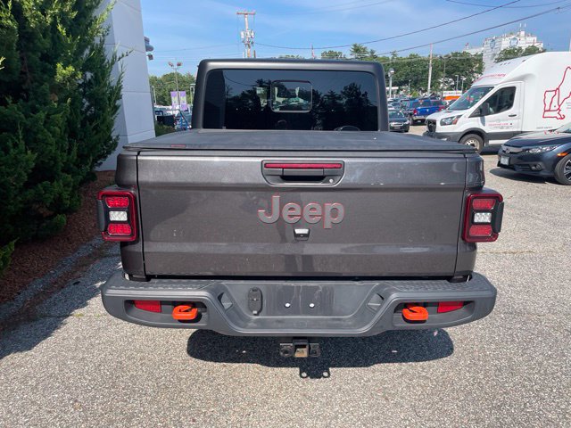 Used 2025 Jeep Gladiator Mojave w/ Convenience Group AWD/4WD image 8