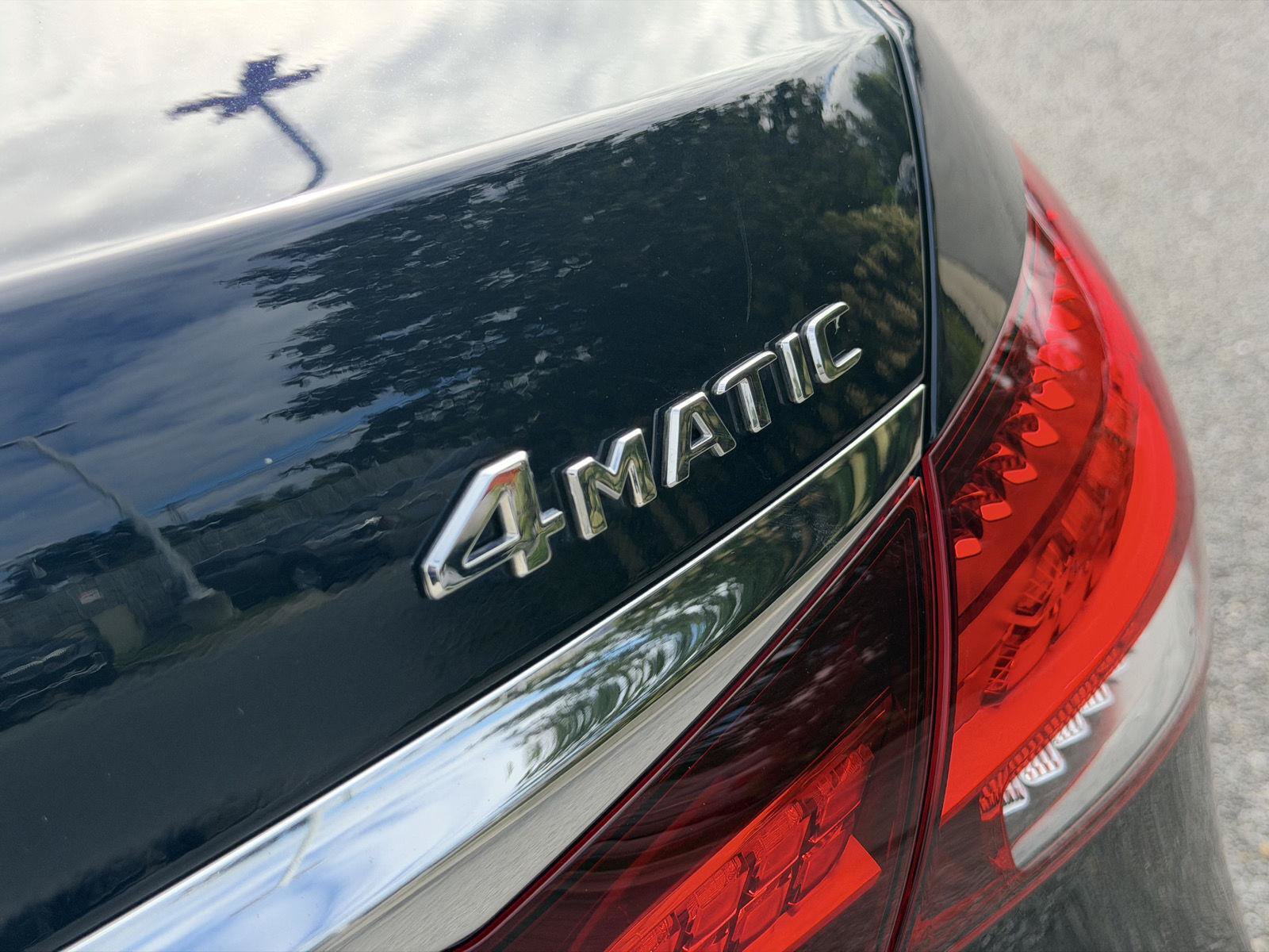 Used 2022 Mercedes-Benz E 350 4MATIC Sedan image 9