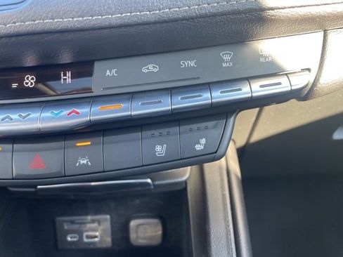 Used 2019 Cadillac XT4 Premium Luxury image 28