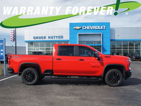 New 2026 Chevrolet Silverado 2500 LT w/ Trail Boss Package AWD/4WD image 1