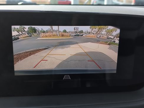 Used 2025 Buick Encore GX Preferred w/ Comfort Package image 24