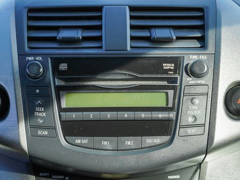 Used 2009 Toyota RAV4 4WD image 32