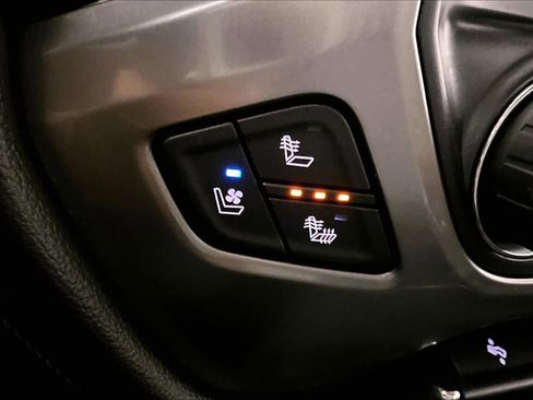 Used 2017 Chevrolet Silverado 1500 LTZ w/ Texas Edition image 28