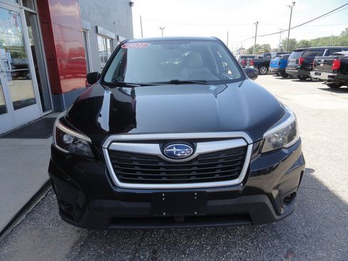 Used 2021 Subaru Forester AWD/4WD image 7