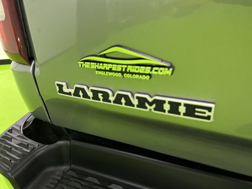 Used 2019 RAM 1500 Laramie AWD/4WD image 12