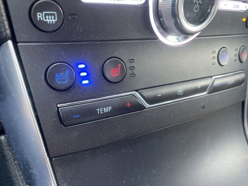 Used 2019 Ford Edge Titanium w/ Equipment Group 301A image 13