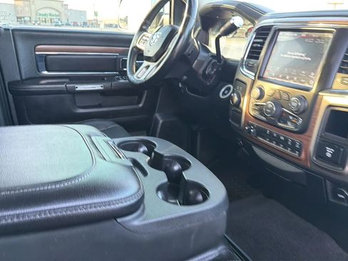 Used 2018 RAM 3500 Laramie image 88