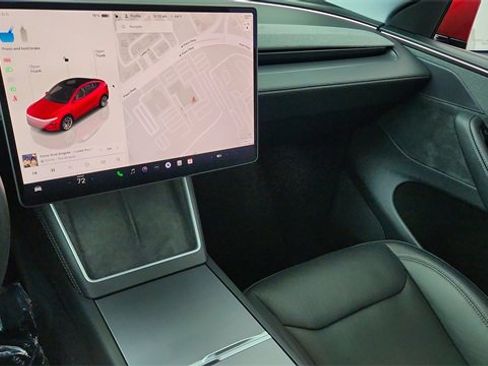 Used 2026 Tesla Model Y Long Range image 40