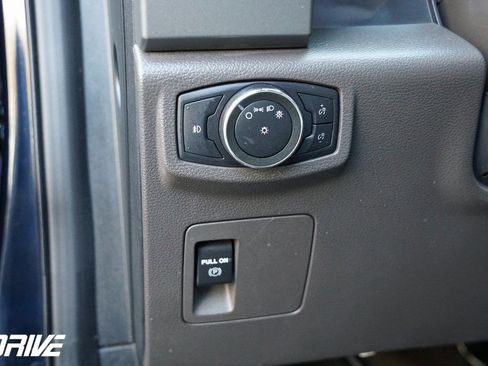 Used 2021 Ford Expedition XLT image 20