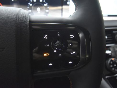 Used 2026 Nissan Armada PRO-4X AWD/4WD image 36