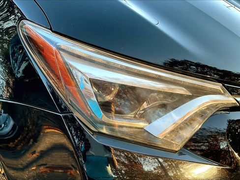 Used 2018 Toyota RAV4 Limited w/ Advanced Technology Package AWD/4WD image 26