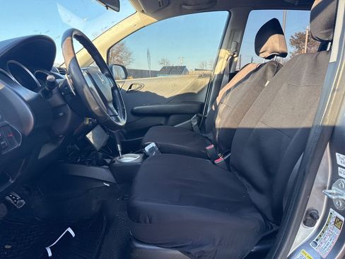 Used 2007 Honda Fit Sport image 11