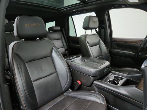 Used 2021 Chevrolet Tahoe High Country AWD/4WD image 28