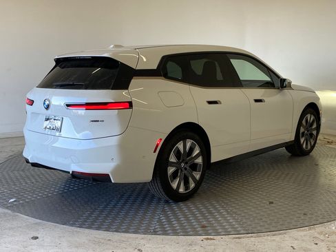 New 2026 BMW iX xDrive45 w/ Executive Package image 8