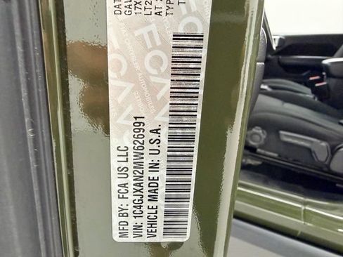 Used 2021 Jeep Wrangler Sport AWD/4WD image 22
