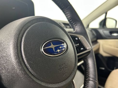 Used 2019 Subaru Outback 2.5i Limited w/ Popular Package #2 AWD/4WD image 17