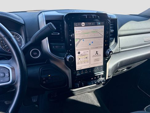 Used 2024 RAM 2500 Laramie image 26