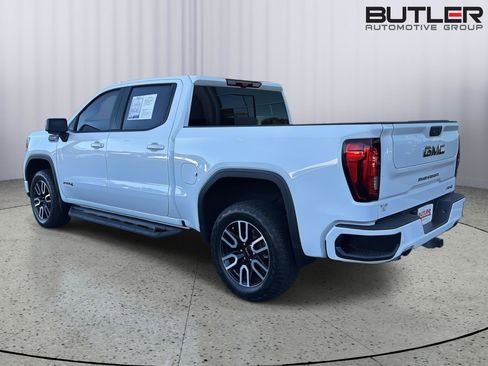 Used 2024 GMC Sierra 1500 AT4 w/ Technology Package image 3