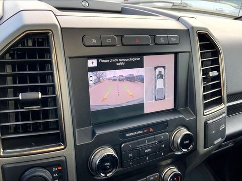 Certified 2019 Ford F150 Raptor w/ Equipment Group 802A Luxury image 27