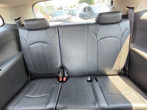 Used 2013 Buick Enclave Leather image 19
