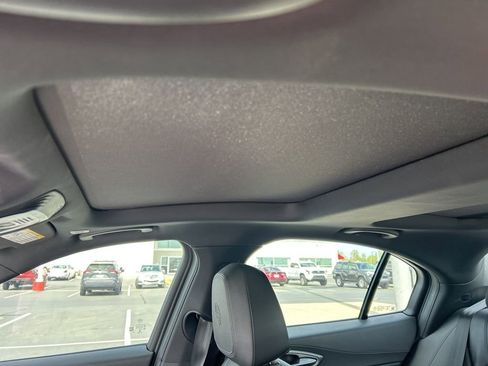 Used 2023 Alfa Romeo Giulia Veloce image 5